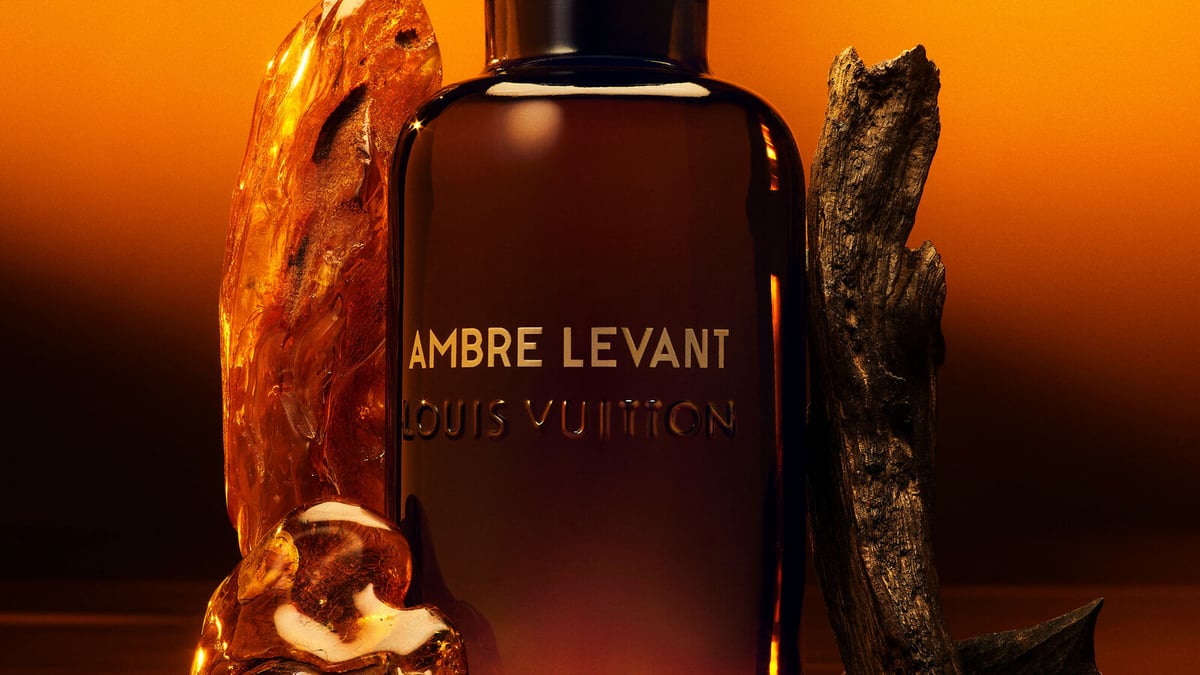ルイ・ヴィトン」がウッディノートの新作フレグランスを発売