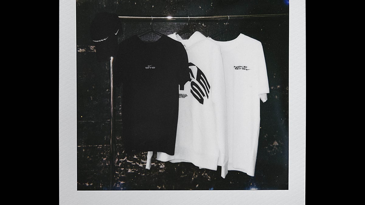 ナイキがBTSのワールドツアーグッズを発売 Tシャツやフーディーなど