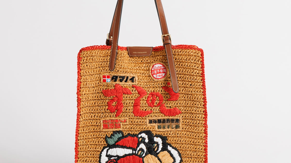 アニヤ・ハインドマーチがお酢の粉末「すしのこ」と再びコラボ トート