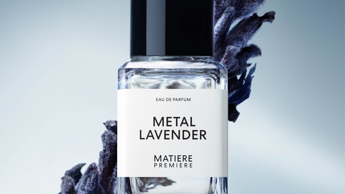 仏発「マティエール プルミエール」から新作香水 “メタリックな