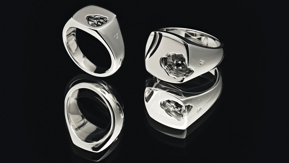 トムウッド、ブラックスピネル仕様の新作「Mined Ring」をDSMGで先行販売