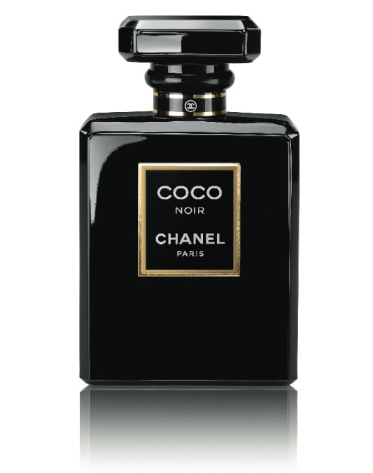 CHANEL 黒いボトルの新フレグランス「COCO NOIR」発表