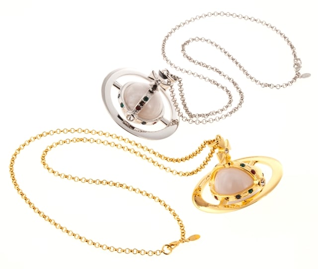 vivienne westwood オーブ　ITALY 新品同様　期間限定値下 ◇Vivienne Westwood◇OCTAVIE リボンxオーブ ネックレス (Vivienne
