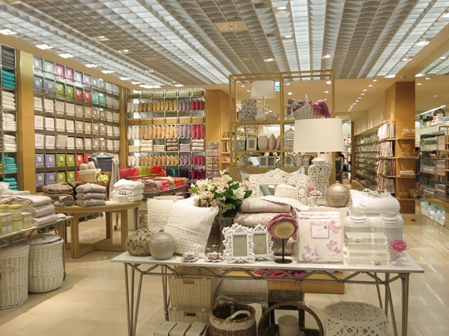 ザラホームが都心進出、国内最大店舗を青山に出店