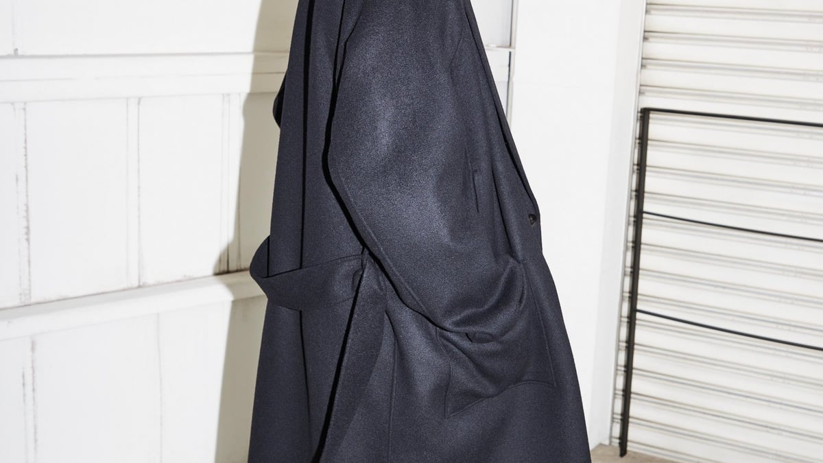 ATELIER BÉTON / 託し GOWN COAT(BLACK)