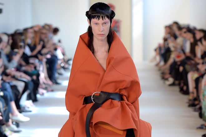 Maison Margiela 2016-17年秋冬オートクチュール | パリ | 画像26枚
