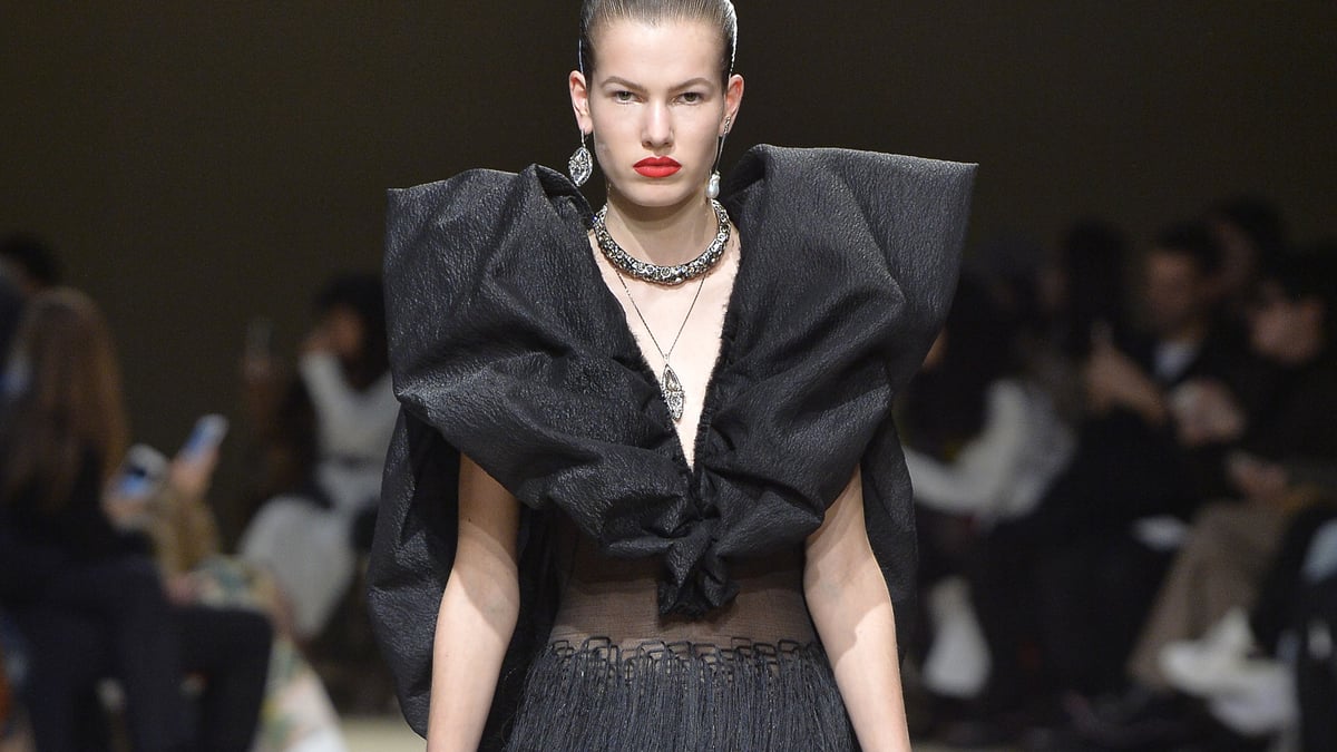 Alexander McQueen -Women's- 2018-19秋冬 | パリ | 画像42枚