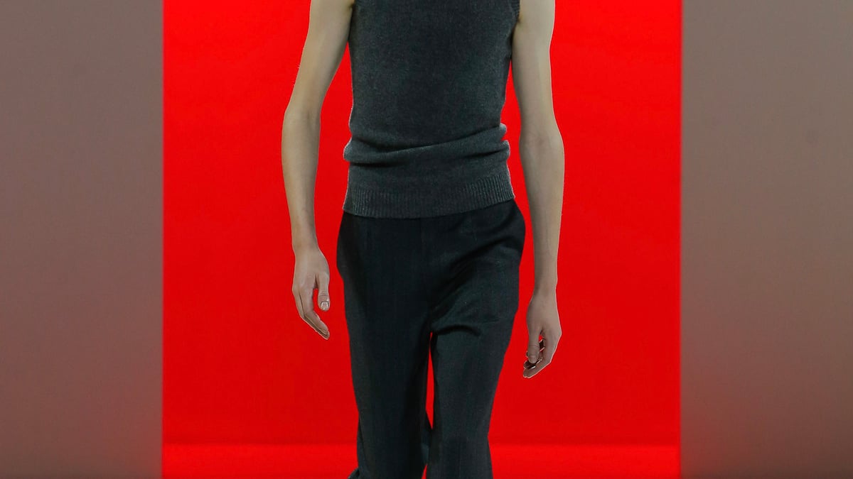 PRADA カタログ ミラノ　プラダ　希少 PRADA-2020-21aw-top-001.jpg