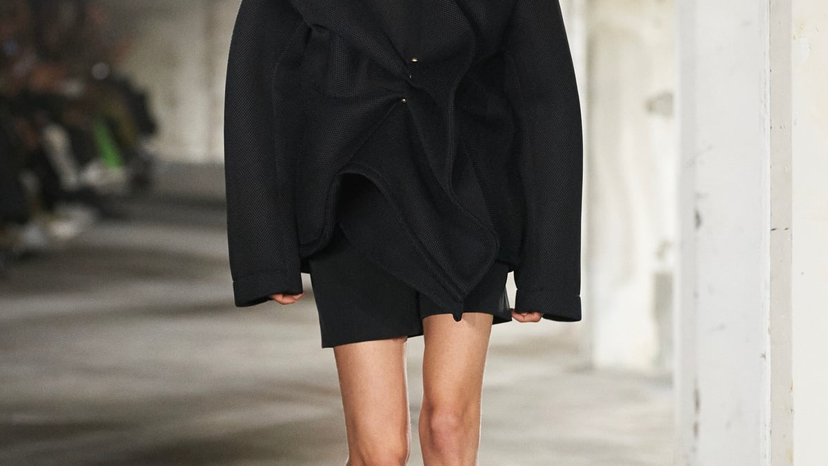 DRIESVANNOTEN-2023ss-top-001.jpg DRIESVANNOTEN-2023ss-top-001.jpg