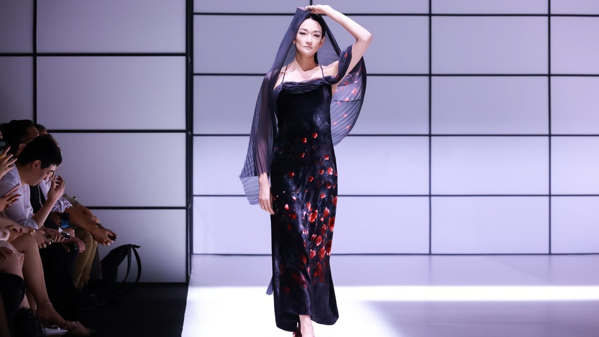 NAOKITAKIZAWA_24ss_001-1.jpg