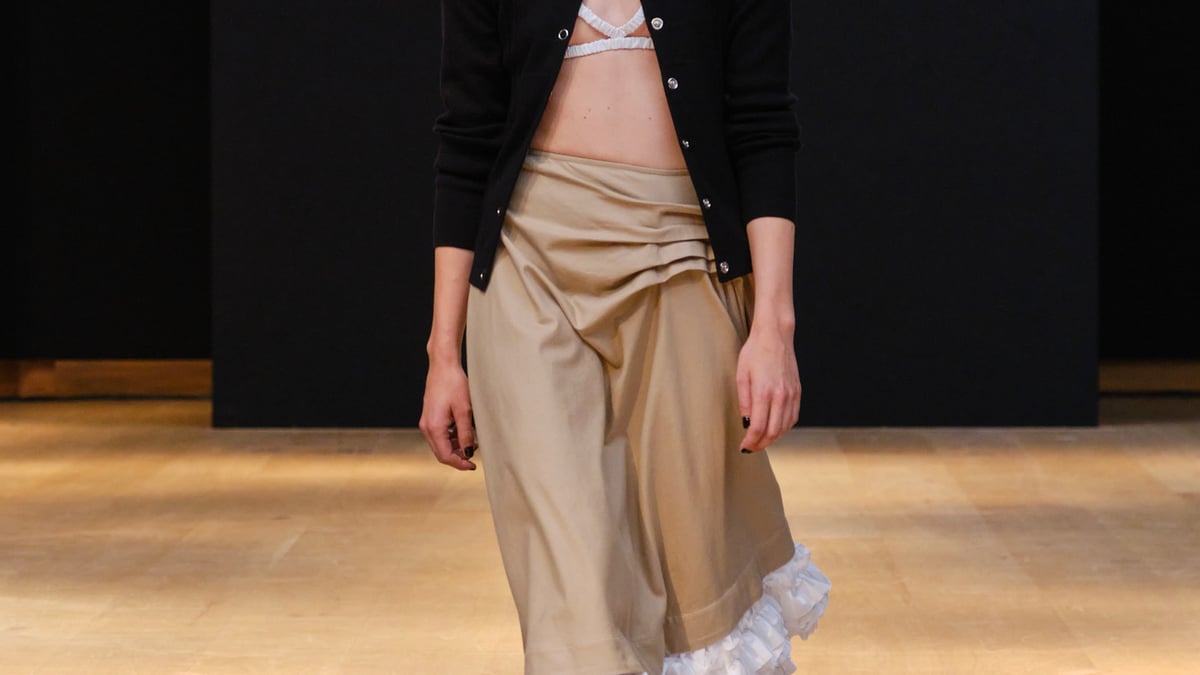 Molly Goddard 2024年春夏コレクション | ロンドン | 画像37枚