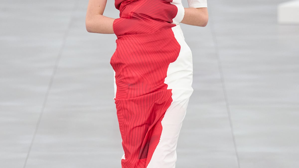 ISSEY MIYAKE 2025年秋冬コレクション | パリ | 画像51枚 - FASHIONSNAP