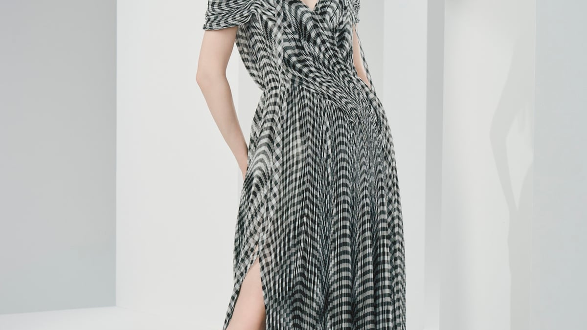 ADEAM 2026年春夏コレクション | ニューヨーク | 画像30枚 - FASHIONSNAP ADEAM 2026年春夏コレクション | ニューヨーク | 画像30枚 - FASHIONSNAP