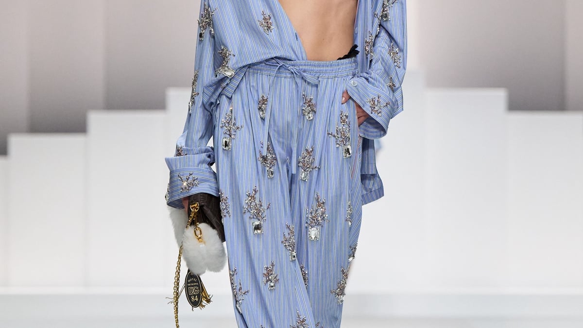 美品　Dolce&Gabbanaドルガバ　ビジュー　総レース　ジャケット　半袖 美品 Dolce&Gabbanaドルガバ ビジュー 総レース ジャケット 半袖