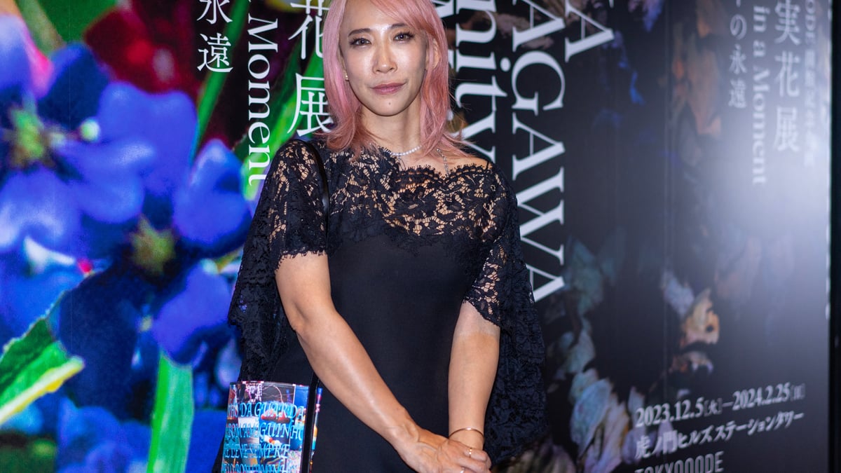 Street Style - 大阪 - 蜷川実花さん - 2023年12月07日撮影