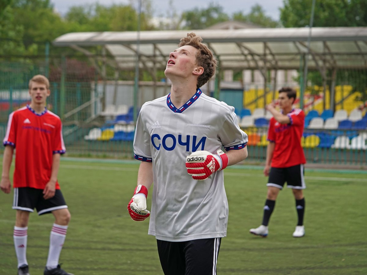 gr_adidas_20180614_001.jpg