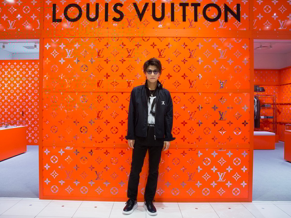 キム・ジョーンズ最後の「ルイ・ヴィトン」が伊勢丹新宿で先行発売