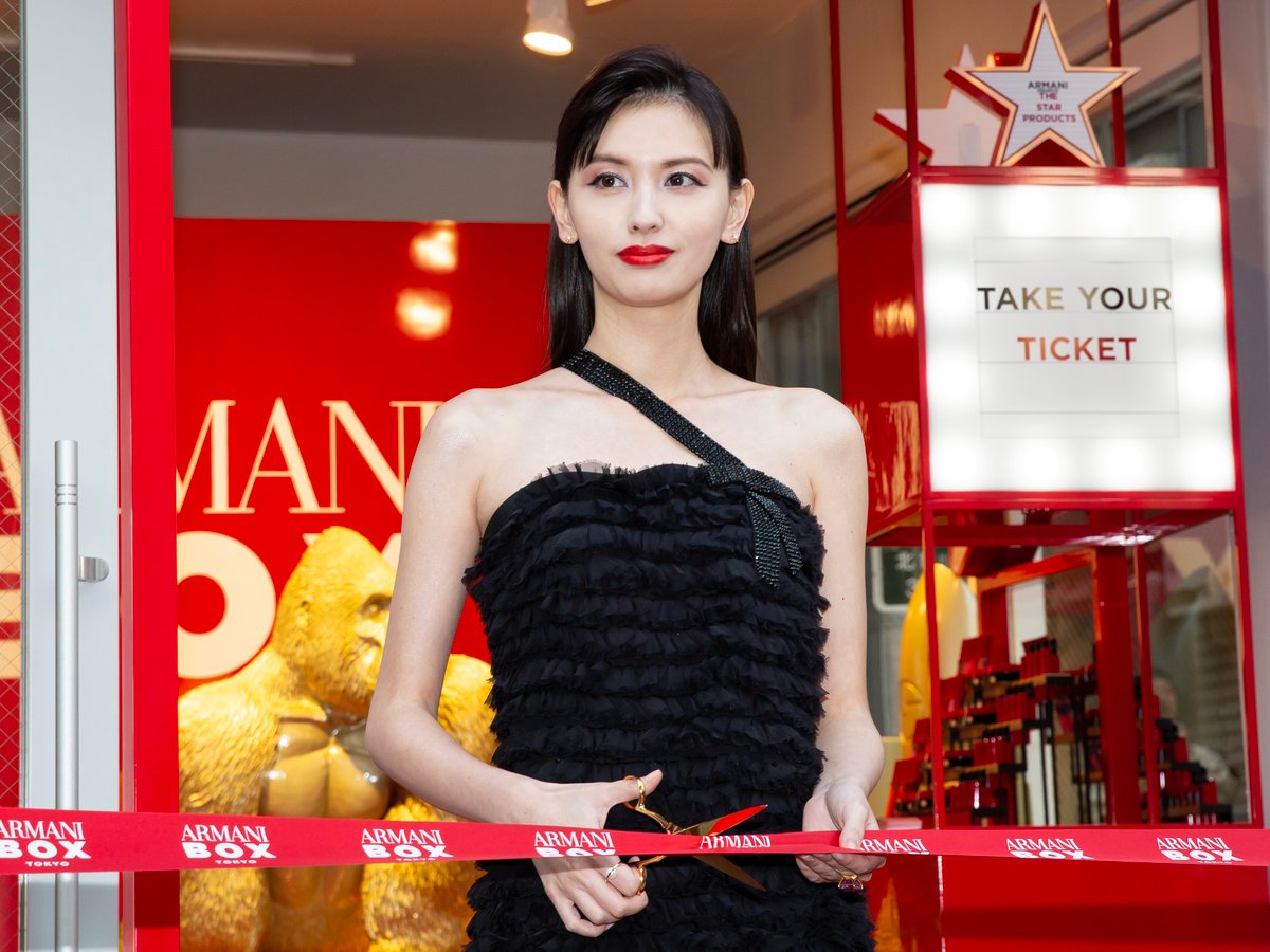 稀少✨アルマーニ 新品 女優襟 ベルト ジャケット レッド 極美品 トリココムデギャルソン 丸襟 異素材 ジャケット レッド AD2001