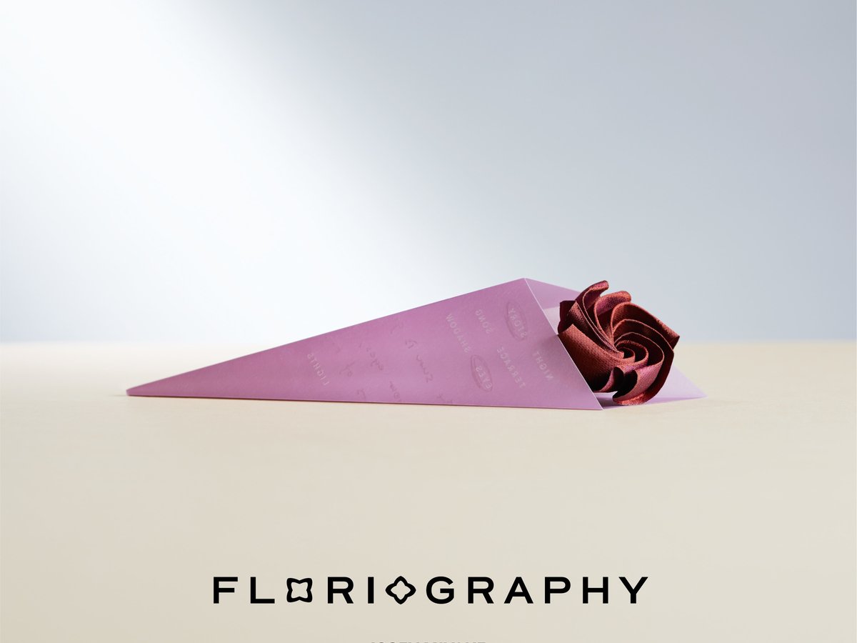 限定生産★イッセイミヤケ FLORIOGRAPHY フラワーコサージュ 未使用品 限定生産☆イッセイミヤケ FLORIOGRAPHY フラワーコサージュ 未