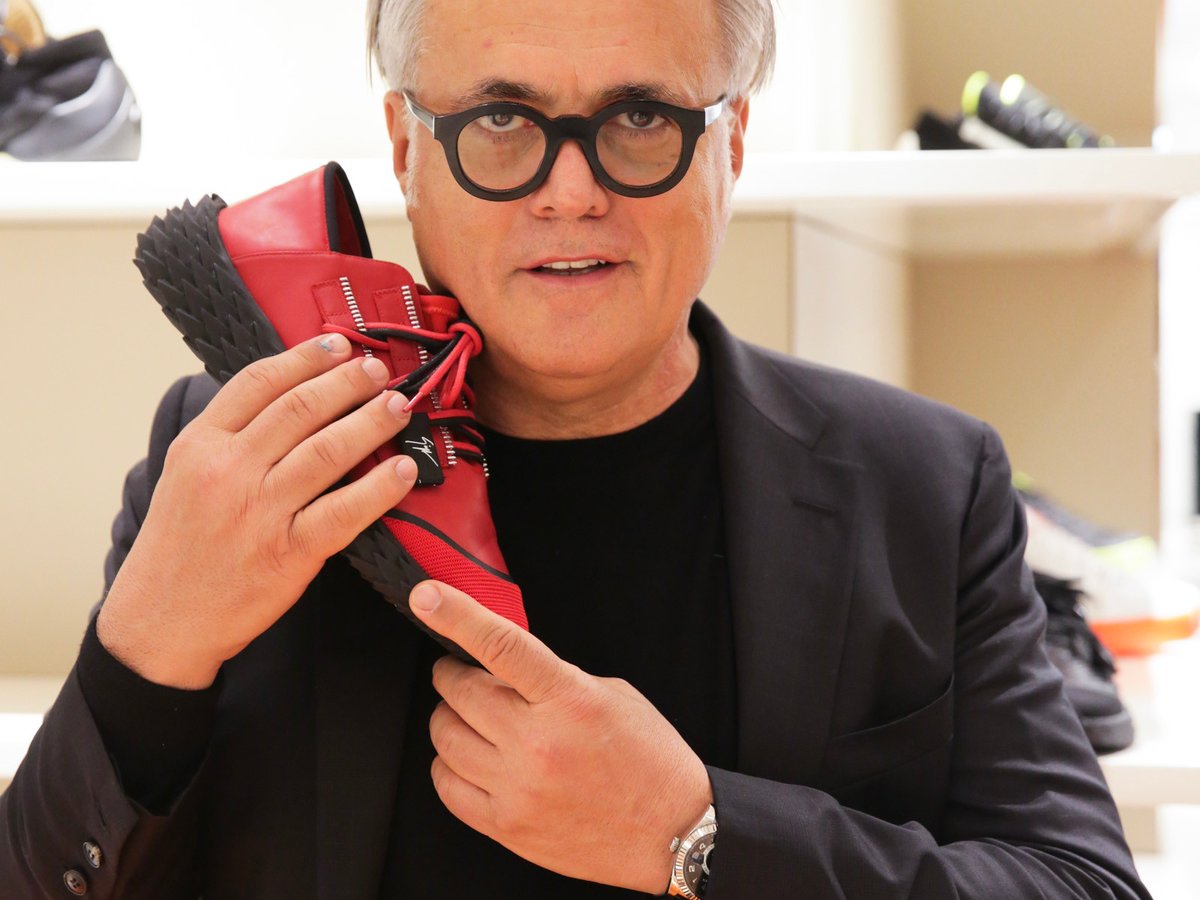 ジュゼッペ・ザノッティに9つの質問》セレブとの秘話、靴に魅了される理由