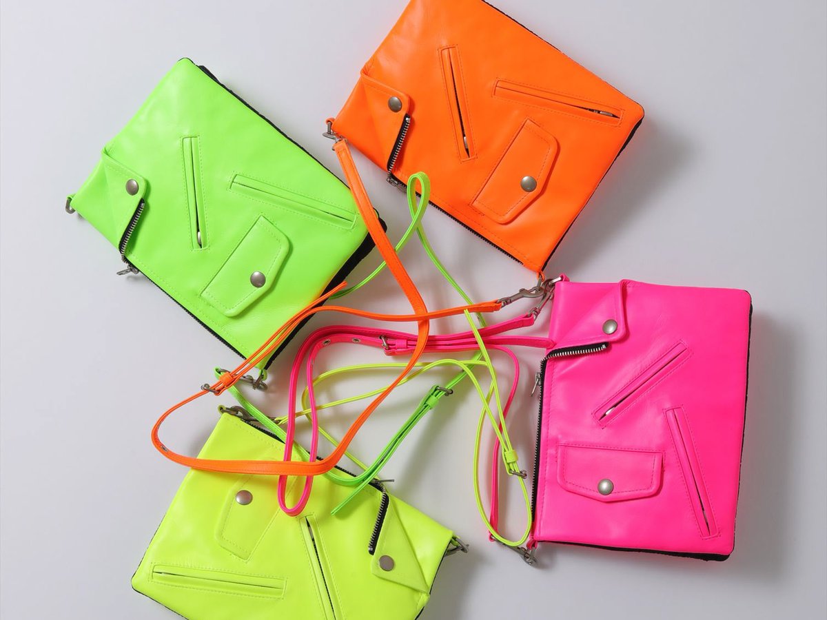 beautiful people ライダースリバーシブルクラッチ (最終値下げ) beautiful people ライダースリバーシブルクラッチ (最終値下げ)