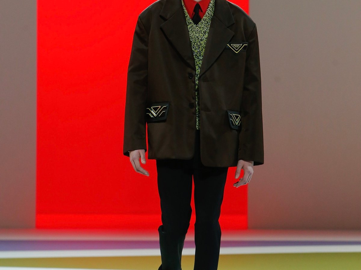 PRADA-2020-21aw-014.jpg