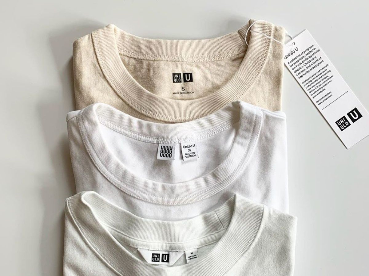 uniqlo-white-t-200525-top.jpg