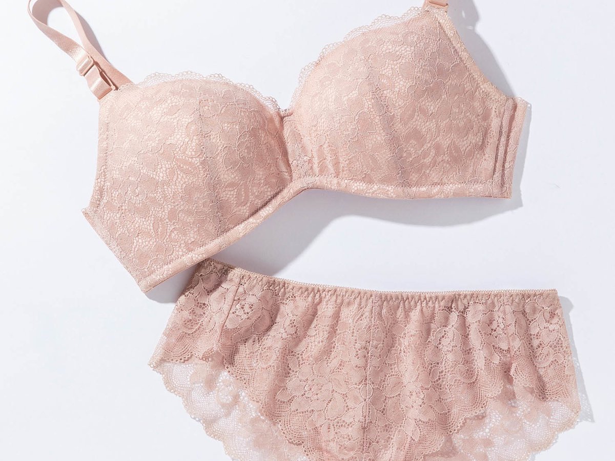 胸の大きい女性に向けた「ハートクローゼット」がノンワイヤー
