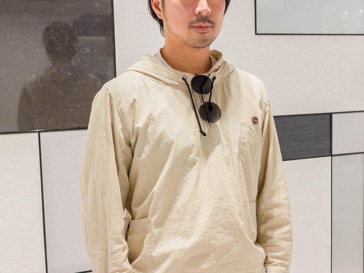 ［週末限定割引］（新品）女性用ピンク ファー付き 上下スキーウェア［デサント］ shiffon-phenix-nishimura-001.jpg