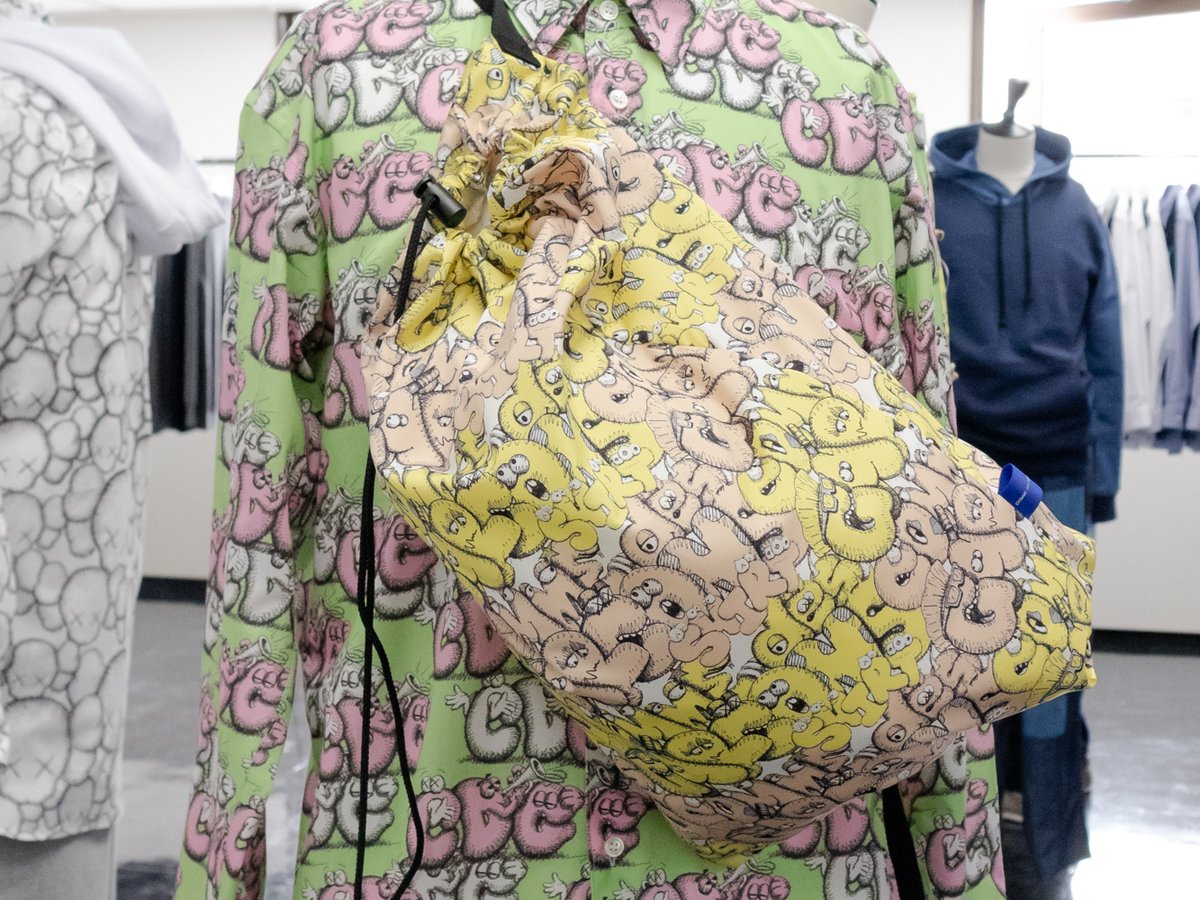 COMME des GARCONSシャツ KAWS コラボシャツ - シャツ