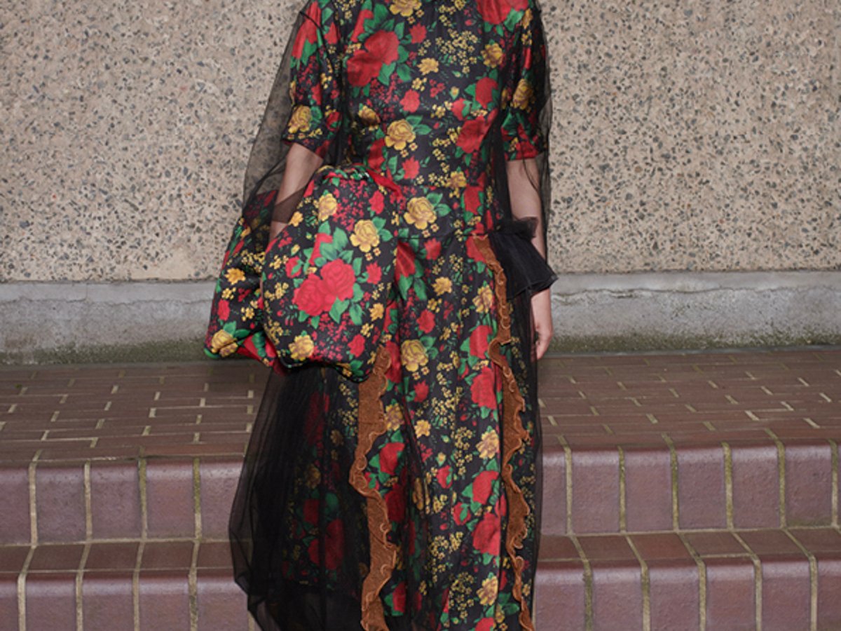 H＆Mが「TOGA」とのコラボコレクションを発表 大胆な花柄ドレス ...