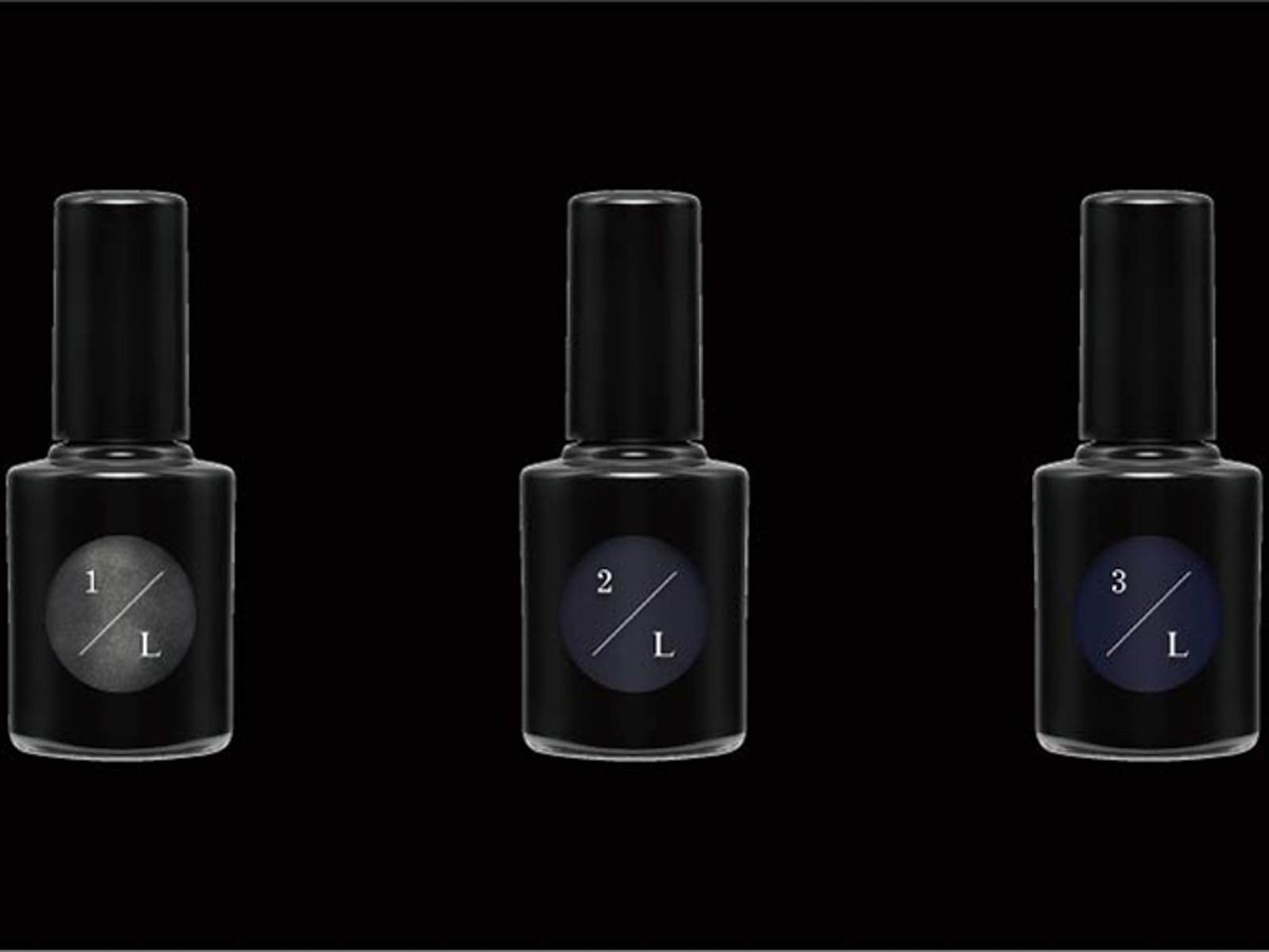 ウカがリミフゥとコラボ、ブラックにフォーカスしたネイルポリッシュを発売