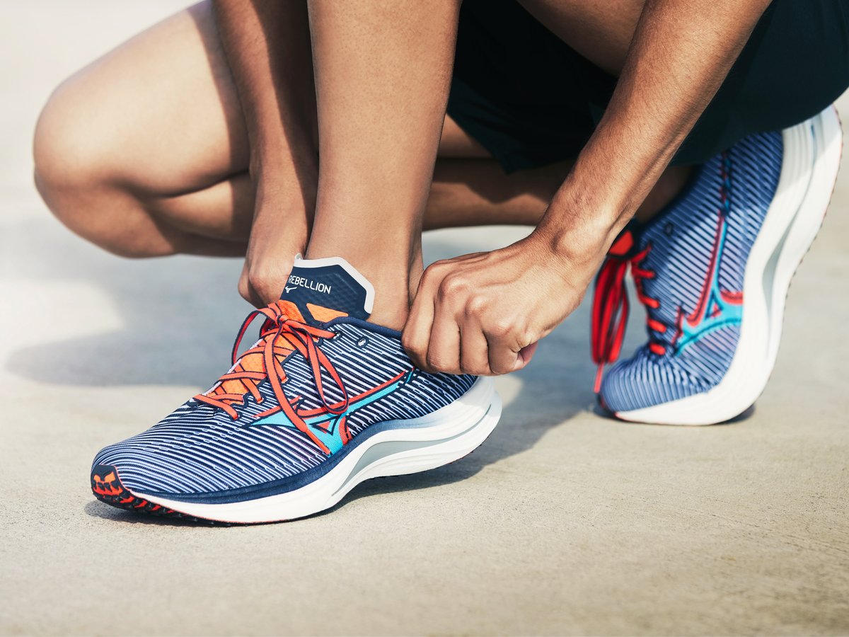 mizuno-waverebellion-003.jpg