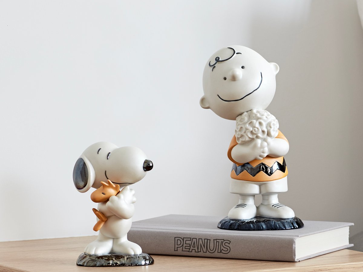 【本日限定】70s チャーリーブラウン　タペストリー リヤドロ、「PEANUTS」70周年記念にチャーリーとスヌーピーの