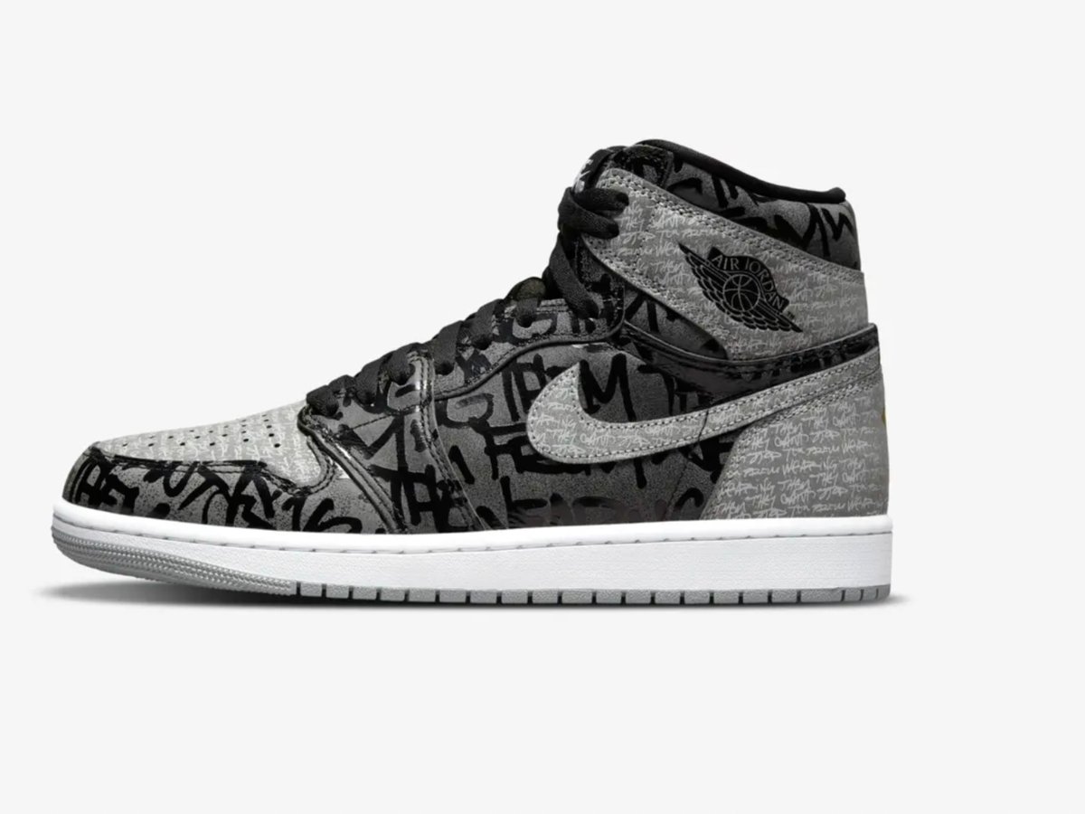 AIR JORDAN 1 HIGH THE RETURN “REVERSE  FRAGMENT”のスニーカー買取ならWORMTOKYOへ！加水分解も黄ばみも即換金！