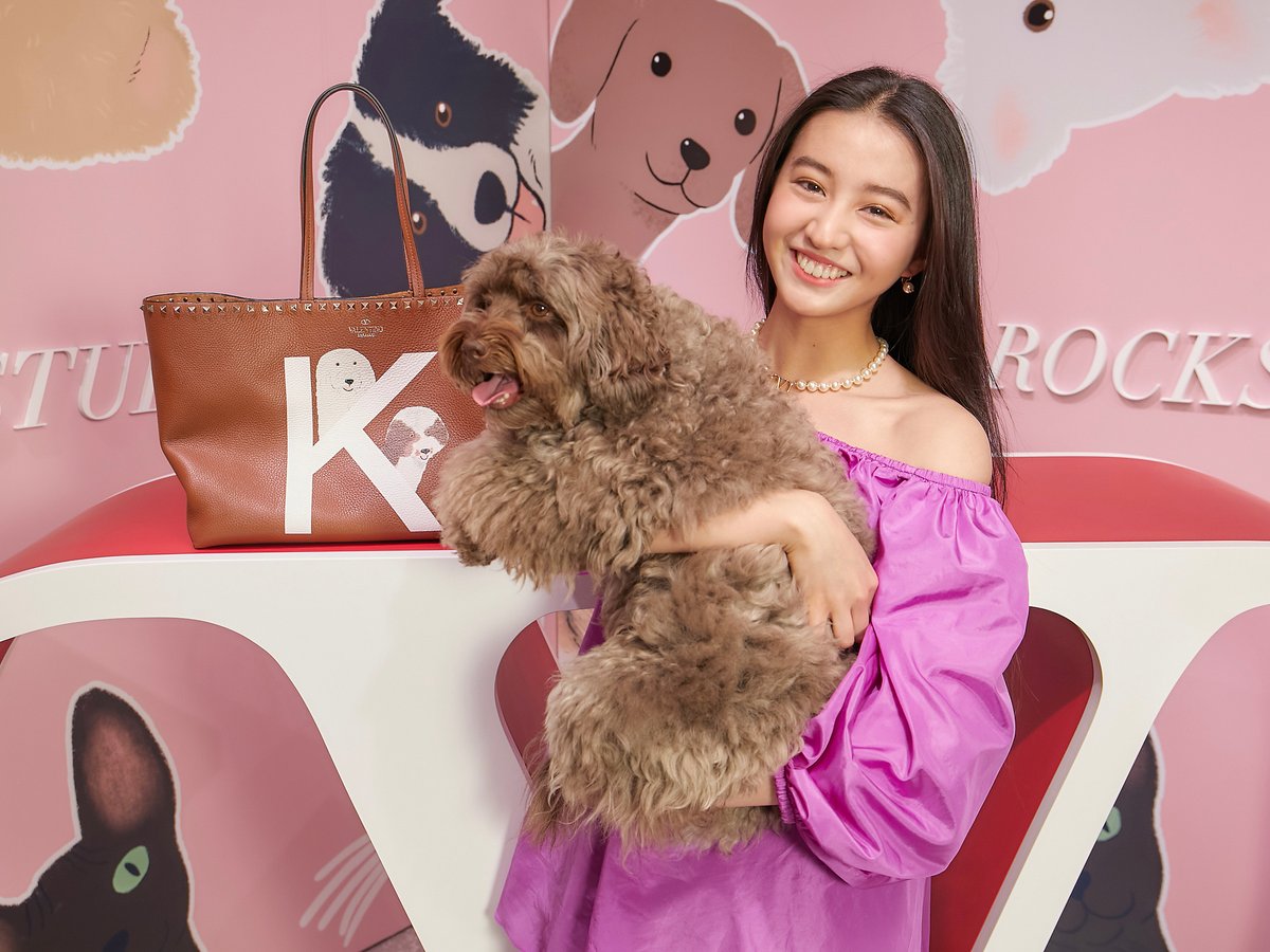 Kōki,が愛犬と来店「ヴァレンティノ ガラヴァーニ ロックスタッズ