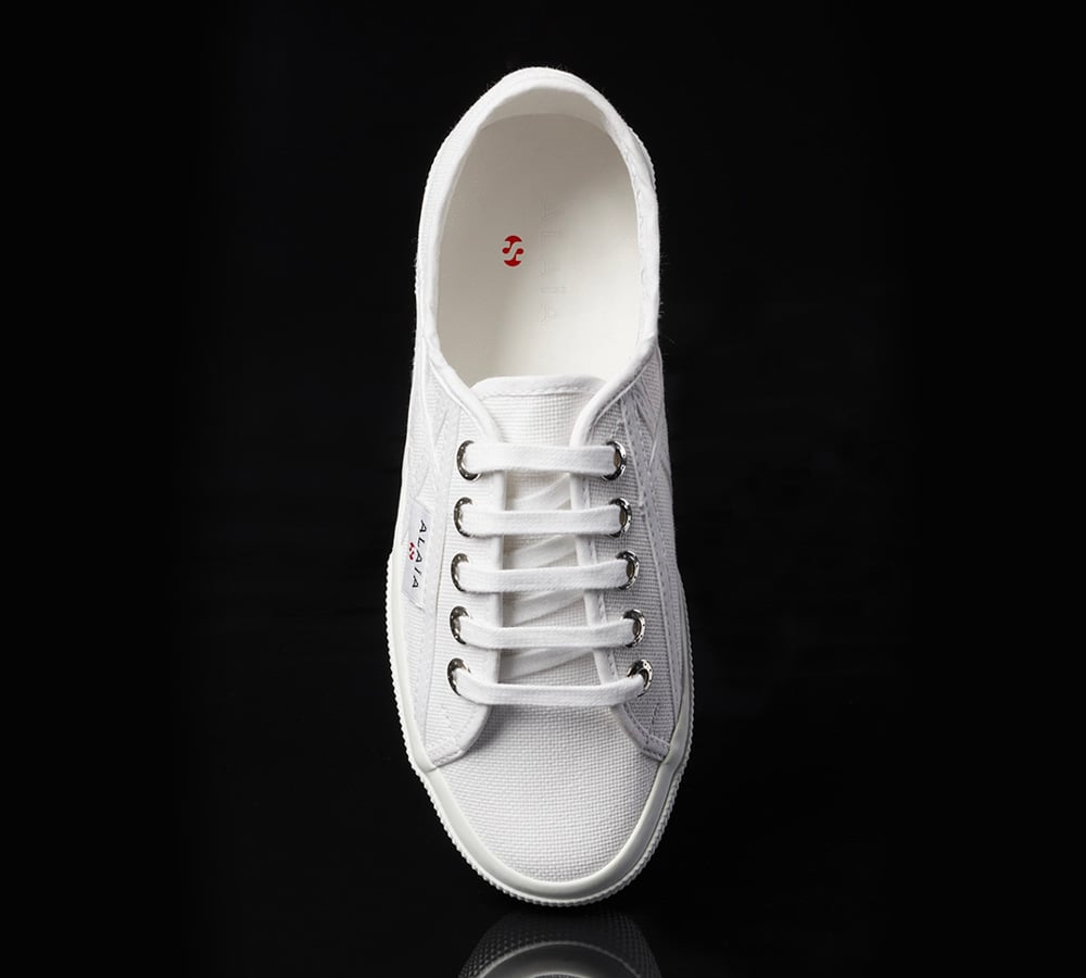 新作! ALAIA アライア SUPERGA WHITE CANVAS SNEAKER スニーカー alaia-220912-001.jpg