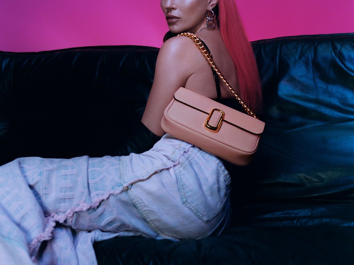ケイト・モス　 額付き 　KATE MOSS 　LV POP ケイト・モス 額付き KATE MOSS LV POP
