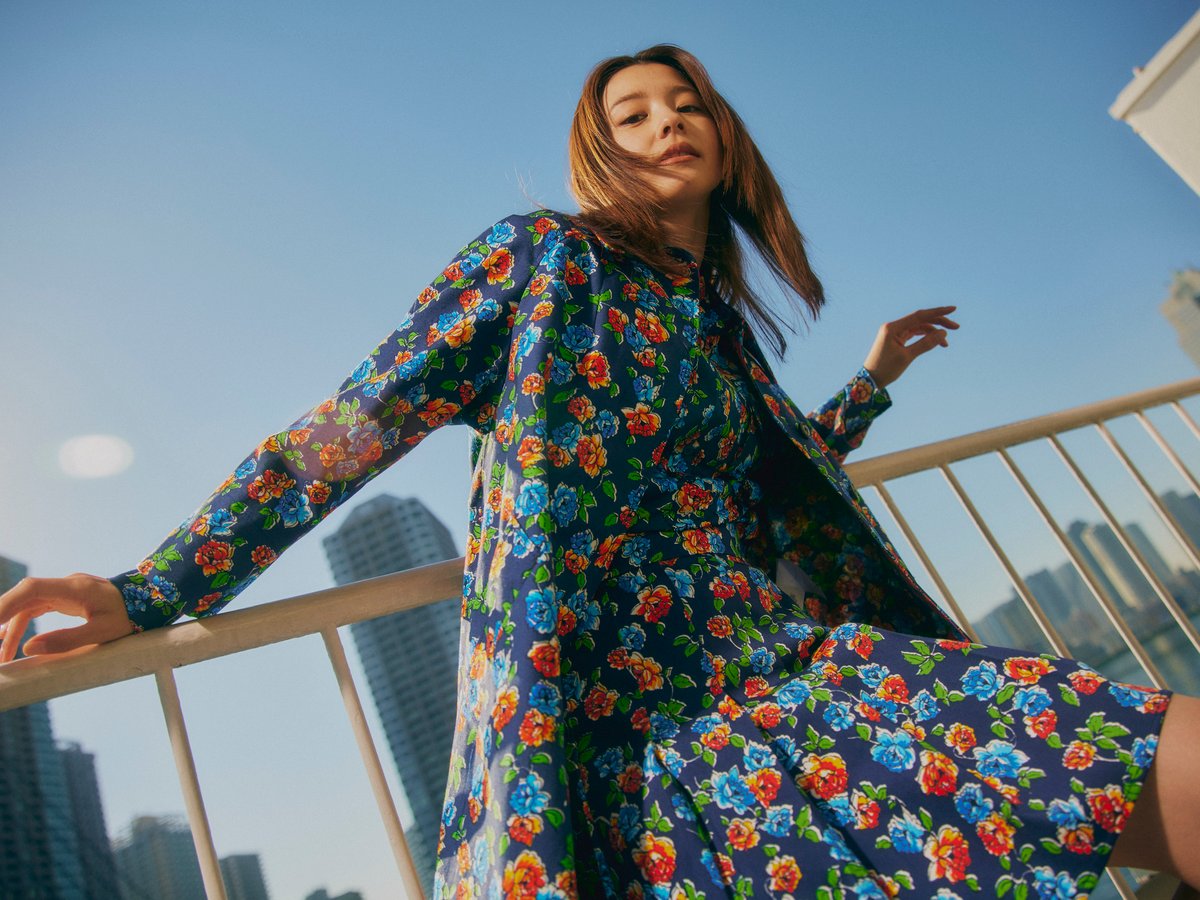 春の衣替えは明るくハッピーに抜かりなく、朝比奈彩が着る「MAX＆Co.」