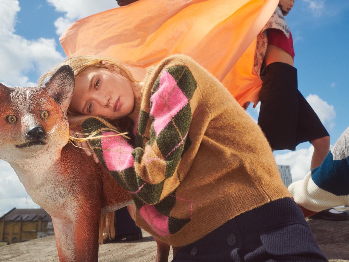 メゾン キツネ、NEWoMan 横浜に神奈川県初の直営店をオープン