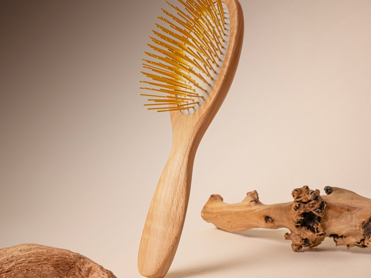 snowfox スカルプブラシ Gua Sha Hair & Scalp Brush – Snow Fox Skincare