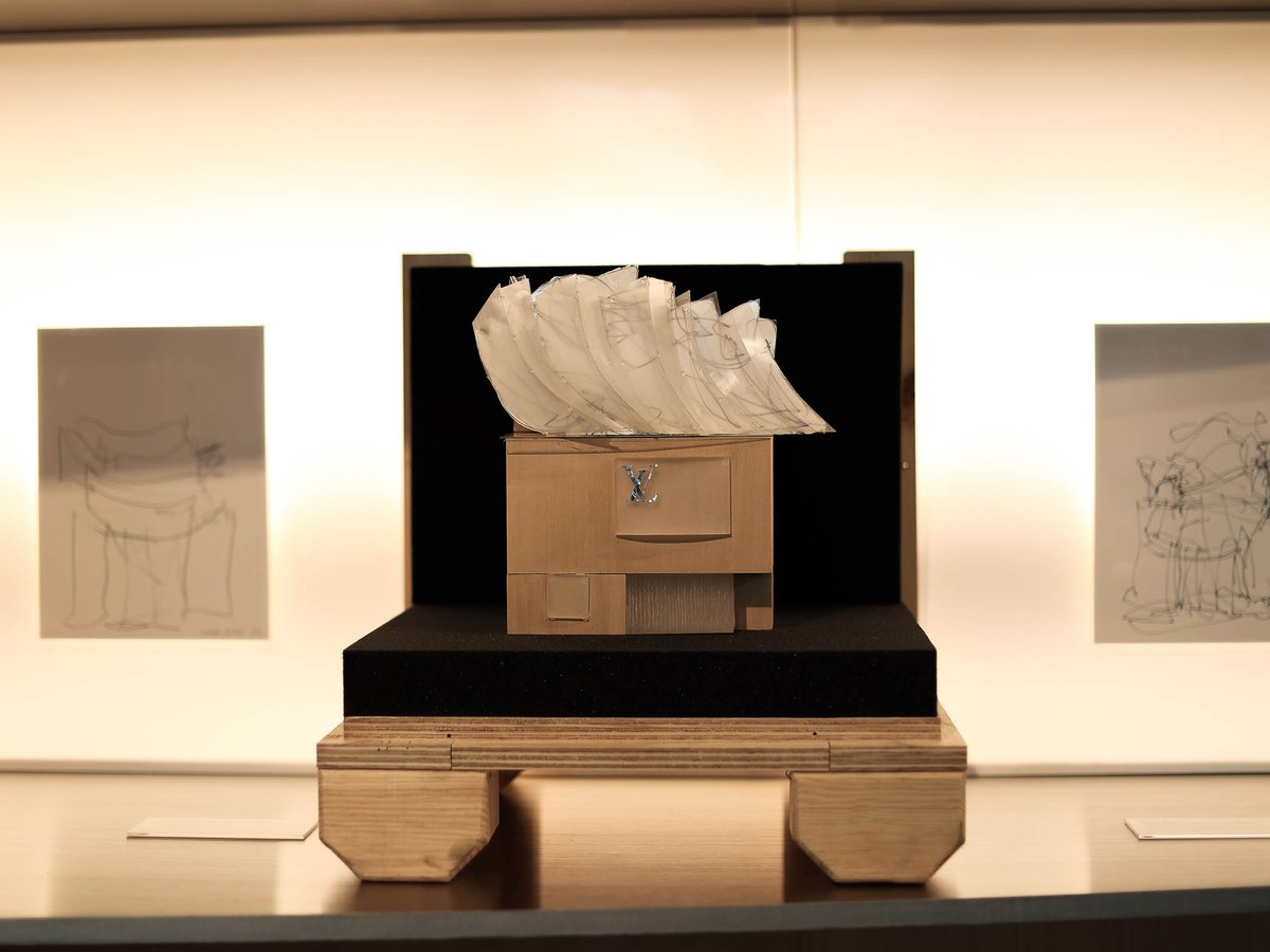 vuitton-20231208-003.jpg
