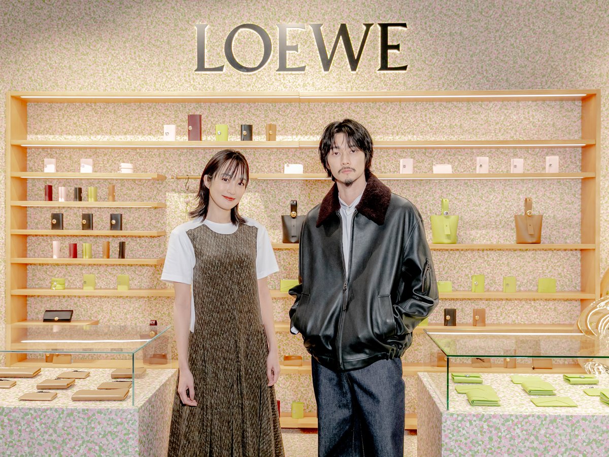 高梨臨＆栁俊太郎が選ぶ「ロエベ」のウォレット 渋谷パルコで