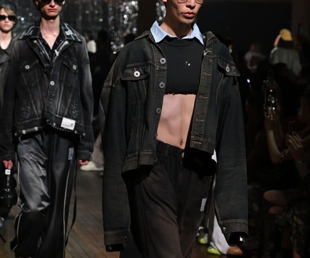 ラウール  フィギュア ラウールがパリコレにモデルとして出演 「メゾン ミハラヤスヒロ」の