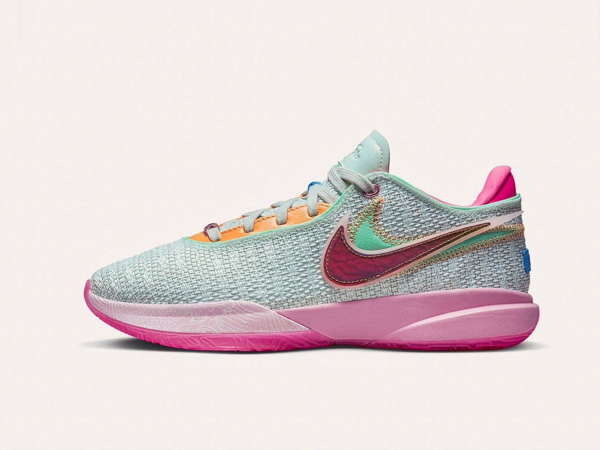 nike-revlon-20240410_001-