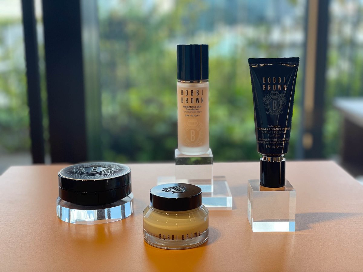 【BOBBI BROWN】ボビイブラウン クッションファンデ02、プライマー ボビイブラウン インテンシブスキンセラムクッション