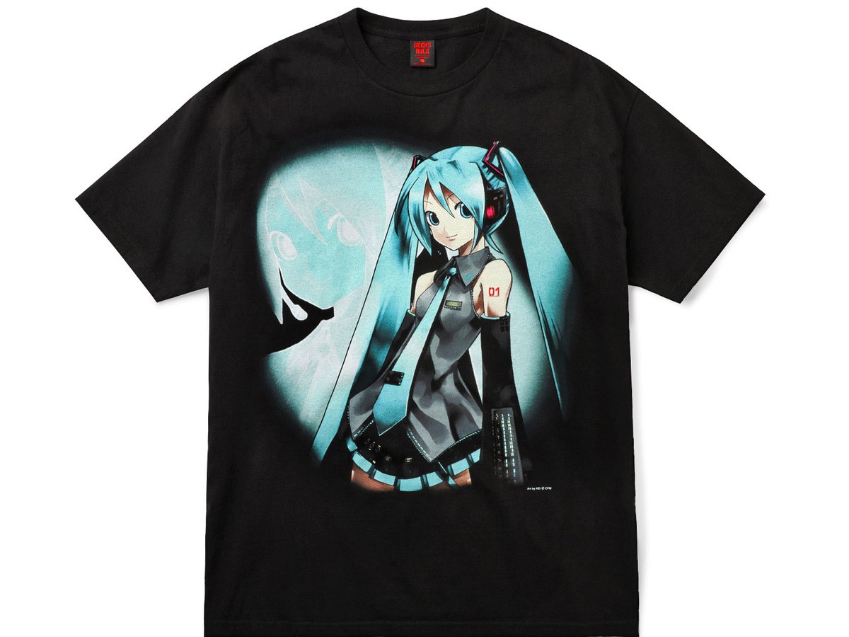 ギークス ルールが初音ミクとのコラボTシャツを発売、「初代 初音ミク」のパッケージイラストをデザイン