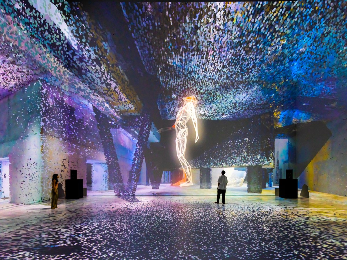 新支那写真大観 真鍋大度が新作の個展開催、大阪府北区の新施設「グラングリーン大阪」内で