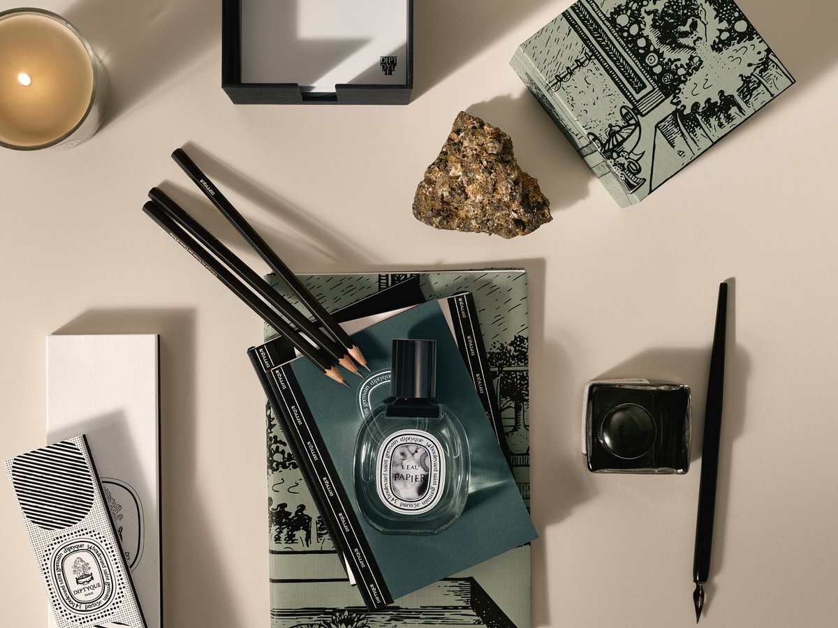 Diptyque フォールドフラワーベース M 〈ディプティック〉の
