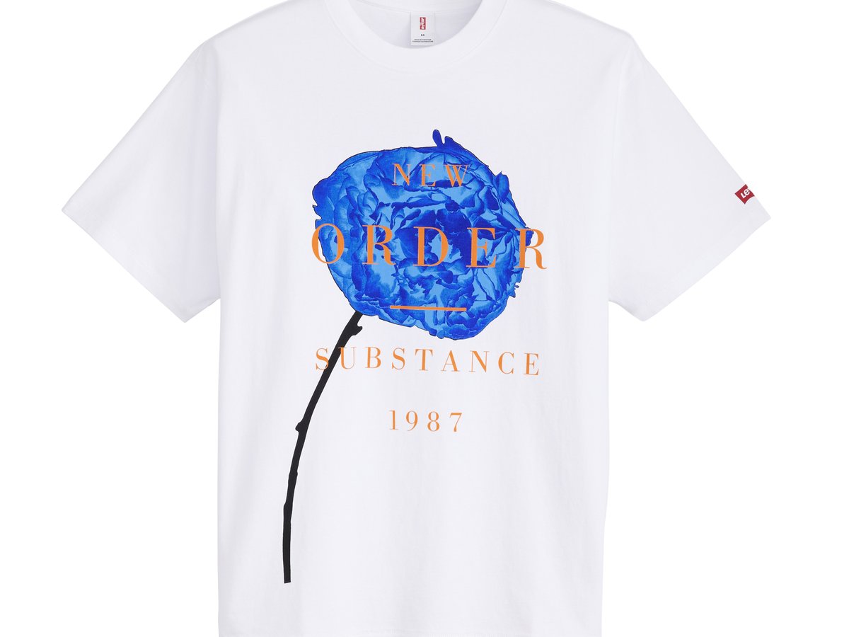 リーバイスがバンドTシャツを発売、「ニュー・オーダー」の楽曲などにちなんだデザインを展開